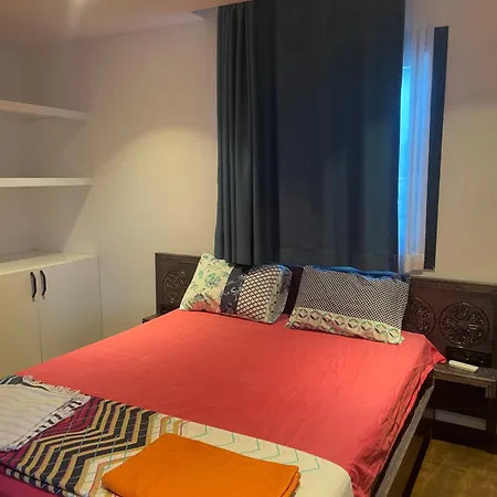 Da Muestakil Havuzlu 3 1 Salon Full Esyali Lueks