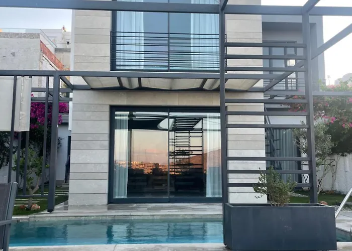 Havuzlu Full Esyali Lueks Bodrum